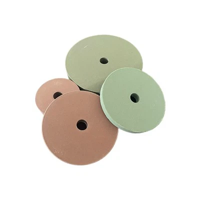 Kotač za strojno poliranje posebnog oblika